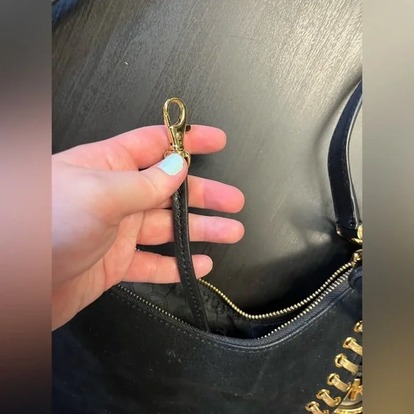 Michael Kors Black Shoulder Bag with Gold Accents - Picture 5 of 6
